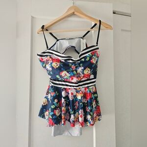 Floral Tankini Swimsuit NWT